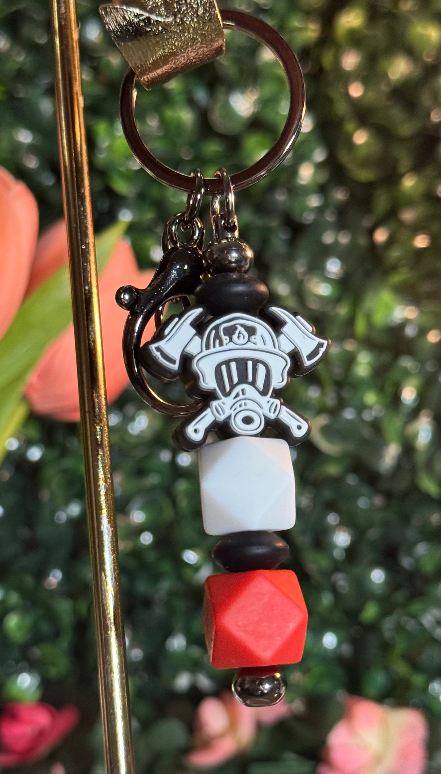 π Firefighter Helmet & Axes Beaded Keychain
