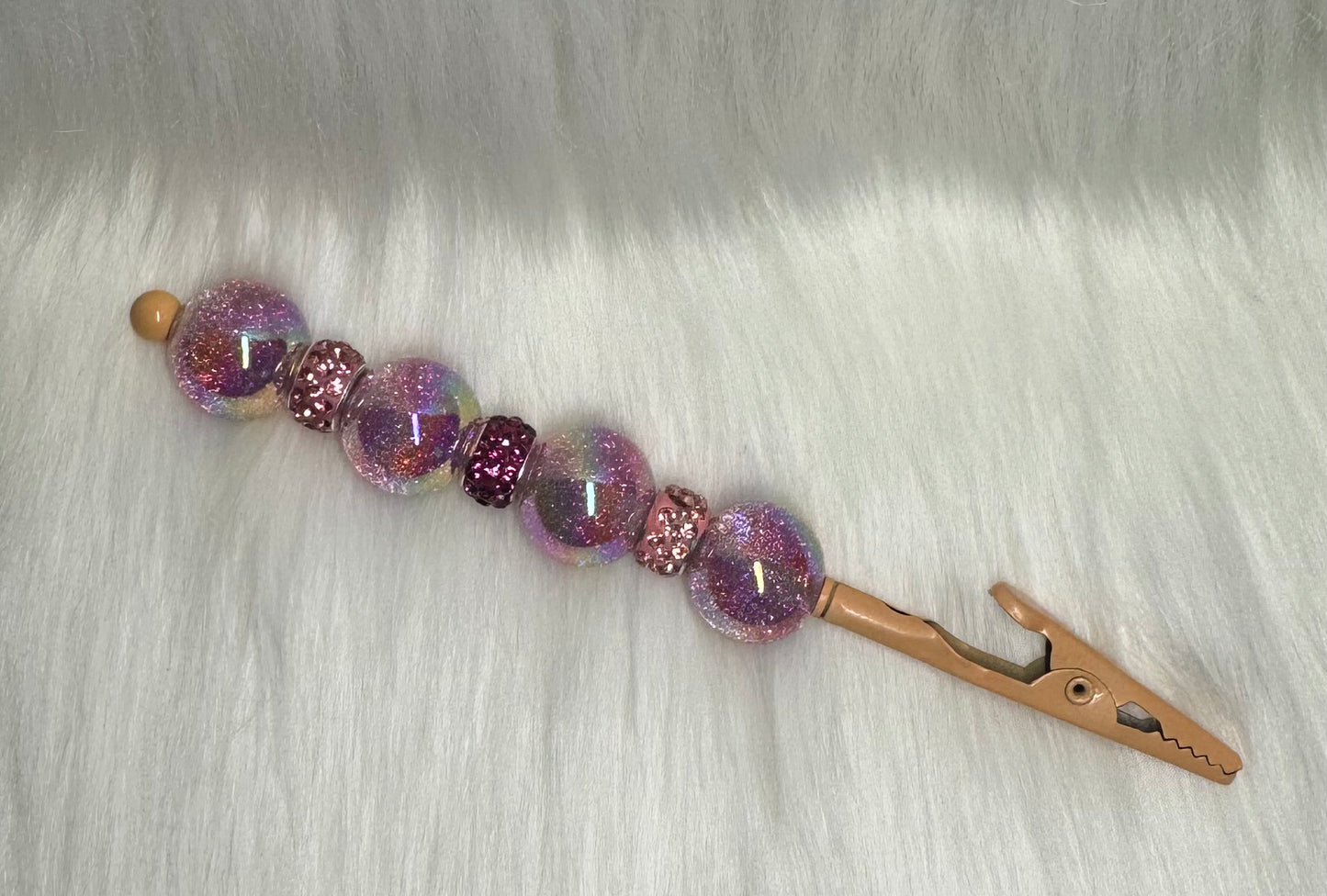 Blush Aurora Beaded Clip ✨